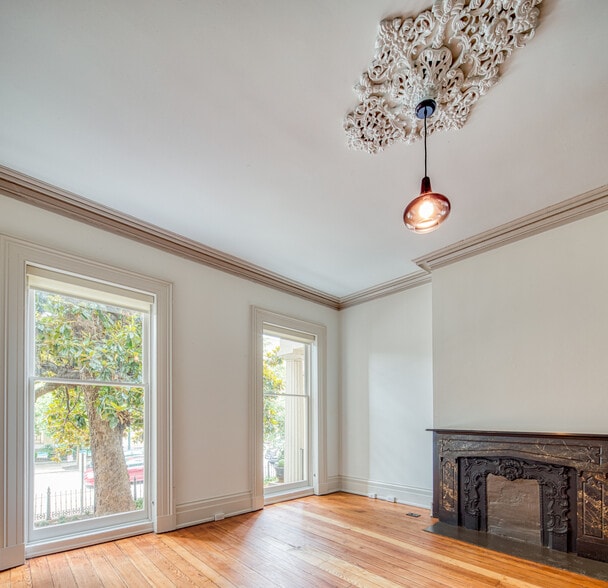 More Photos Of 114 E Franklin St, Richmond Apartments For Sale