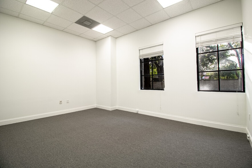 More Photos Of 7301 Wiles Rd, Coral Springs Medical For Sale