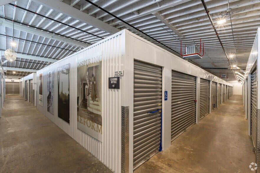 More Photos Of 83 Morse St, Norwood Unknown For Lease