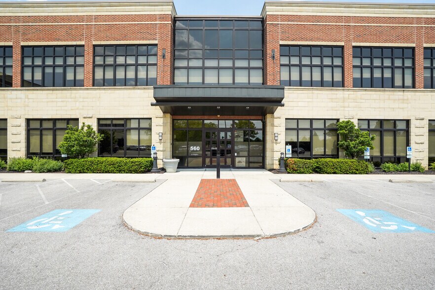More Photos Of 560 N Cleveland Ave, Westerville Medical For Lease