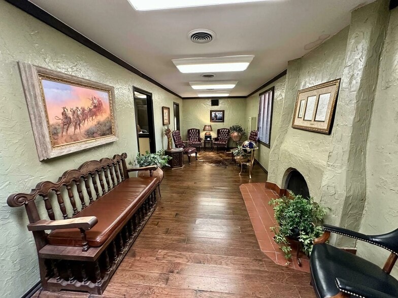 More Photos Of , Amarillo Office For Sale