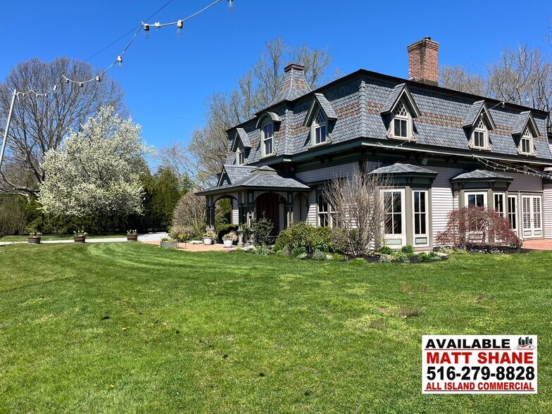 More Photos Of 370 Manor Ln, Jamesport Restaurant For Sale