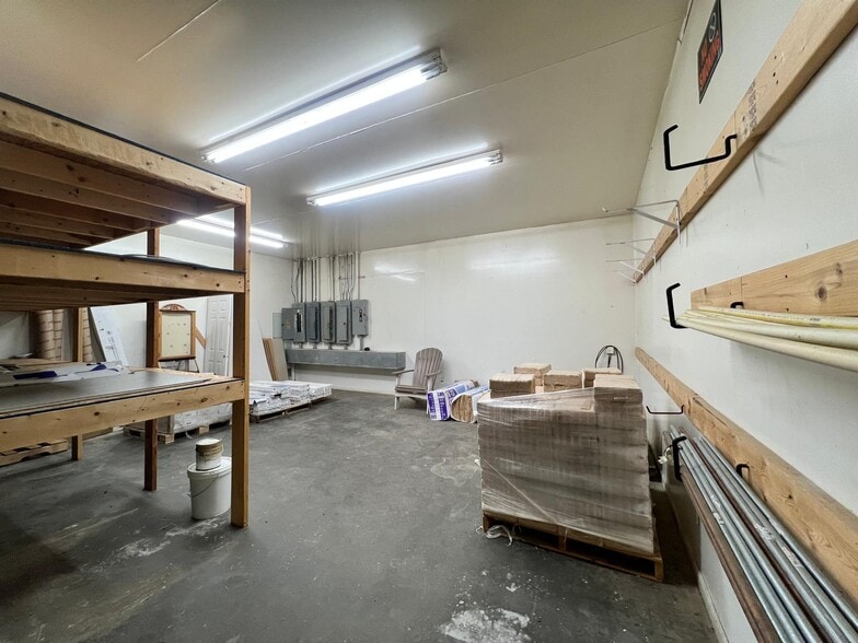 More Photos Of 1314 N Van L Mungo Blvd, Pageland Storefront Retail Office For Sale