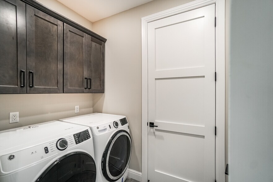 More Photos Of 244 Vester St, Ferndale Apartments For Sale