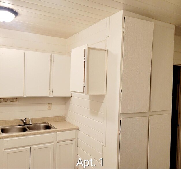 More Photos Of 3882 Washington Ave, Le Grand Apartments For Sale