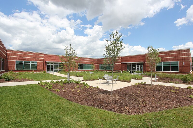 More Photos Of 1250 Windham Pky, Romeoville Office For Lease