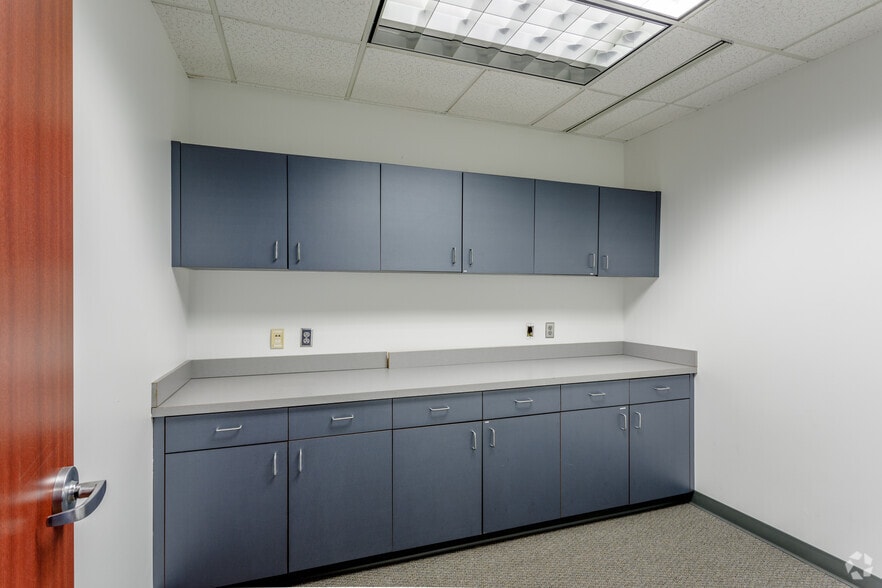 Photo of 8th Floor Ste 810