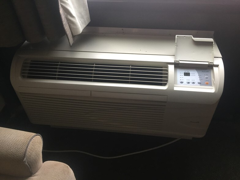 More Photos Of 2315 N Broadway, Minot Hospitality For Sale