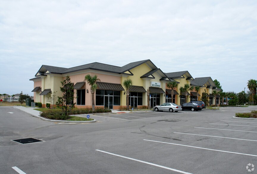 14522 Landstar Blvd, Orlando, FL 32824 Office For Lease