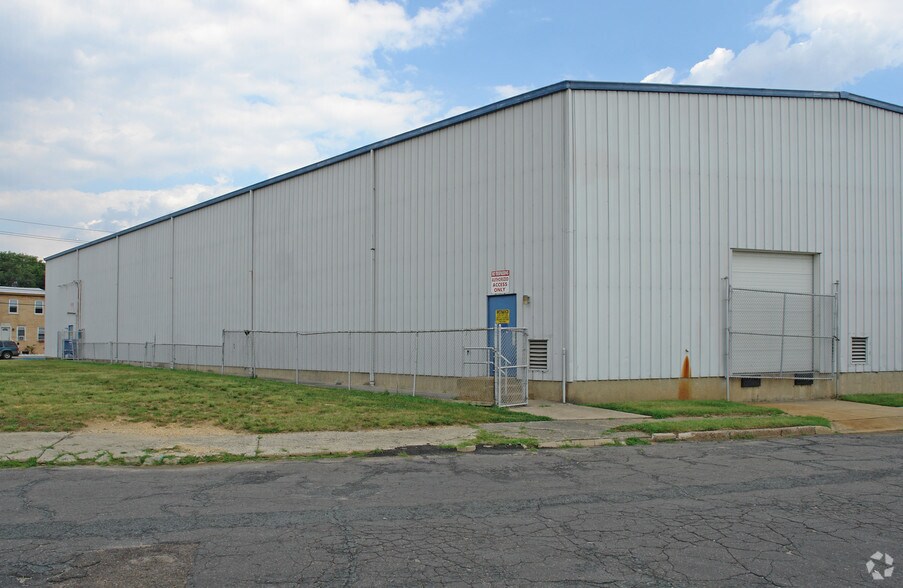 More Photos Of 410 Jersey Ave, Gloucester City Industrial For Sale