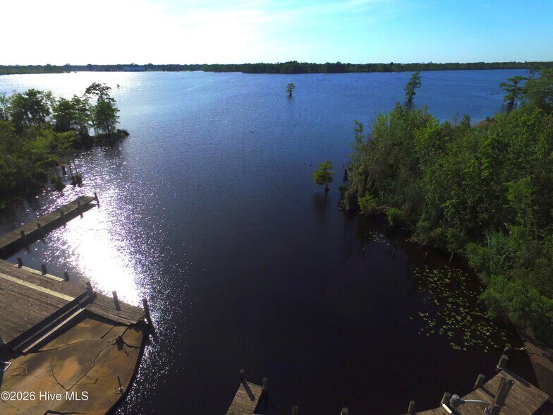 More Photos Of 340 US Highway 158 W, Camden Marina For Sale