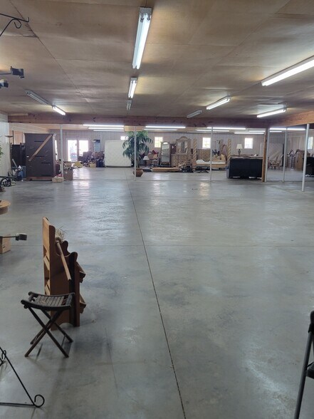 More Photos Of 3264 Chattanooga Rd, Tunnel Hill Office Residential For Sale