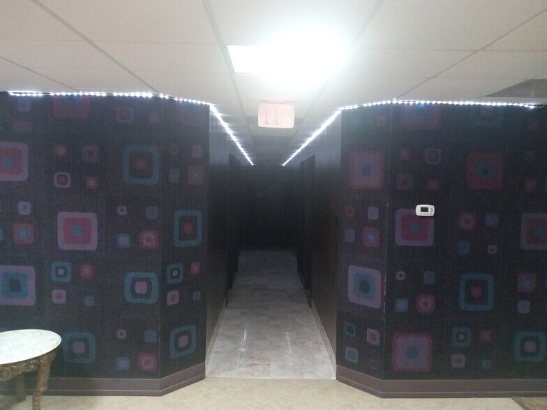 More Photos Of 200 W Malloy Bridge Rd, Seagoville Flex For Sale