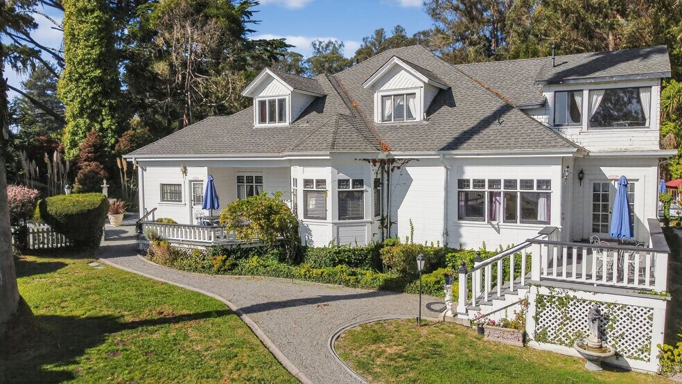 More Photos Of 620 El Salto Dr, Capitola Hospitality For Sale