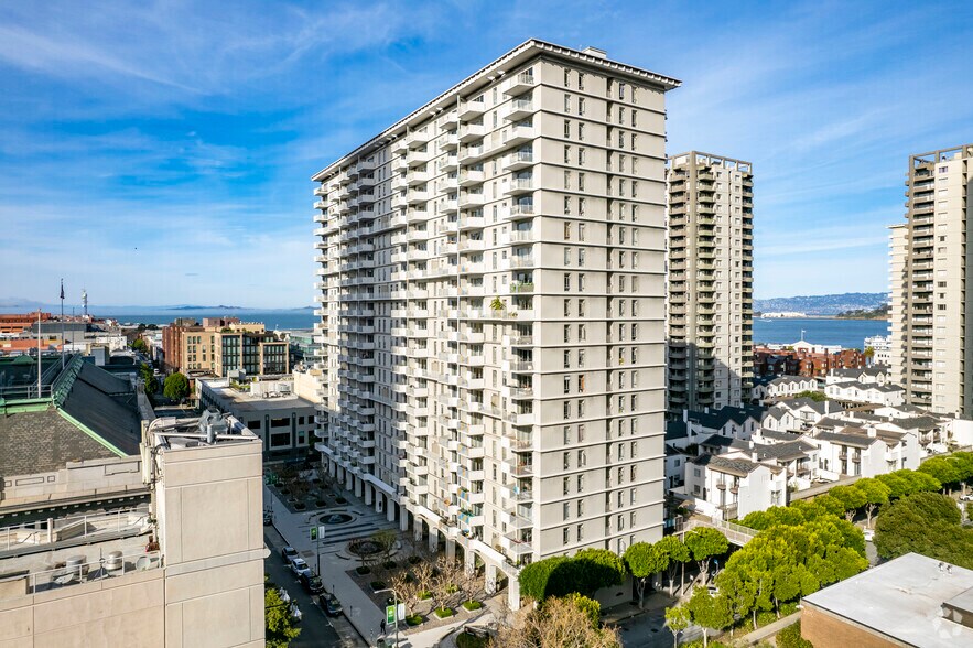 More Photos Of 460 Davis Ct, San Francisco Apartments For Lease