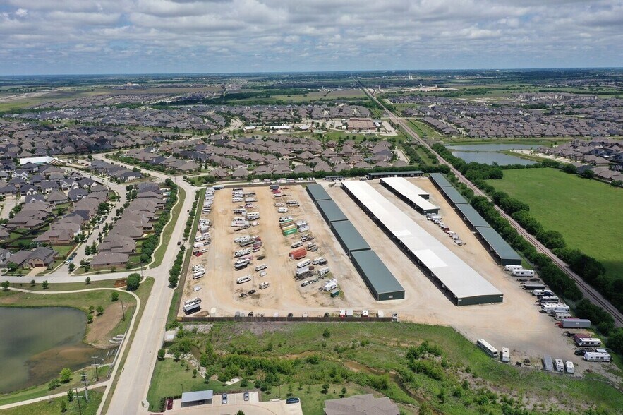 More Photos Of 4022 Prairie Xing Dr, Celina Land For Lease