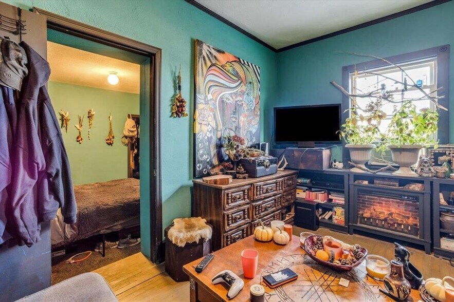 More Photos Of 116 E Pine Ave, El Dorado Apartments For Sale