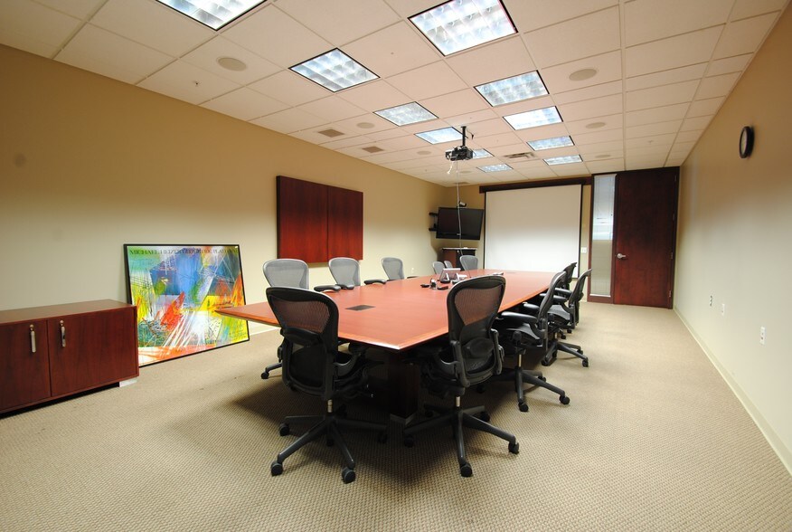 4340 18th Ave S Fargo Nd 58103 Office For Lease Cityfeet Com