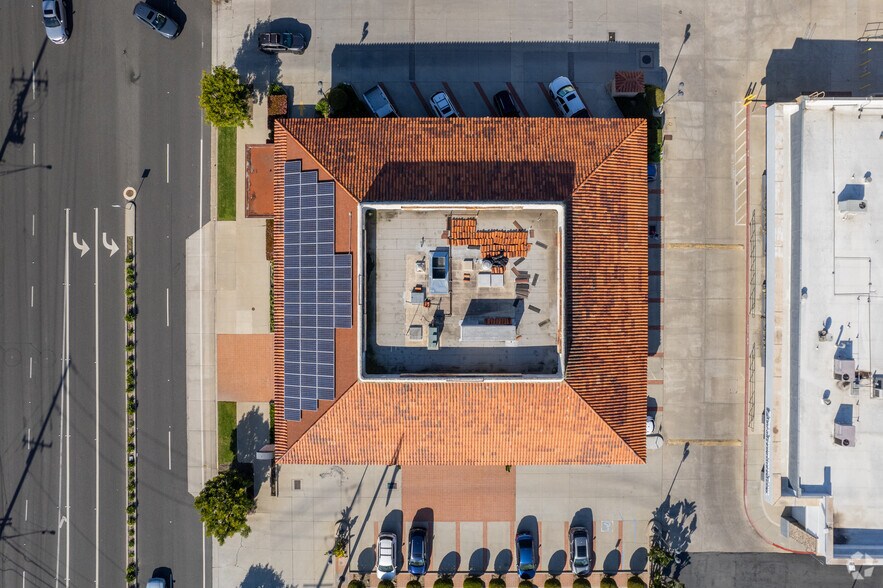 More Photos Of 2999 Westminster Ave, Seal Beach Medical For Lease