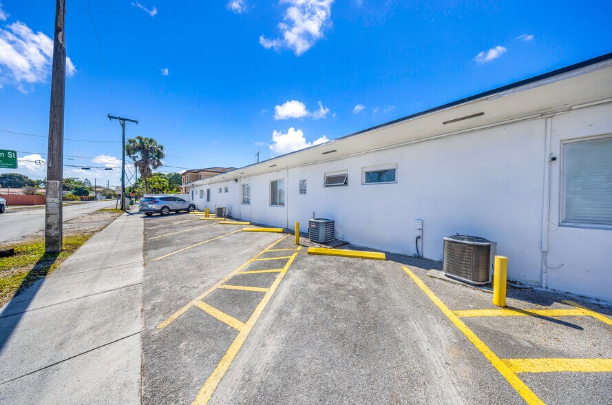 More Photos Of 2900 W Flagler St, Miami Apartments For Sale