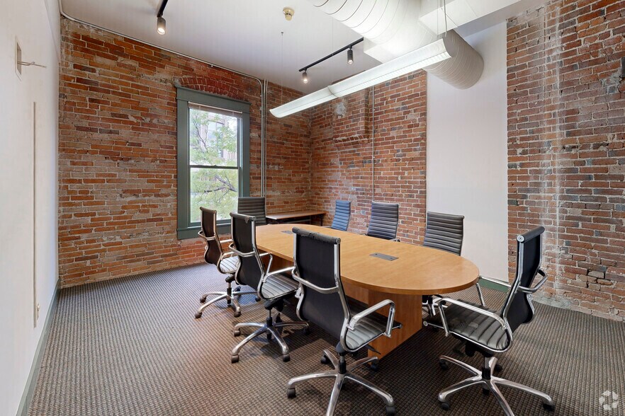 More Photos Of 1525 17th St, Denver Loft Creative Space For Lease