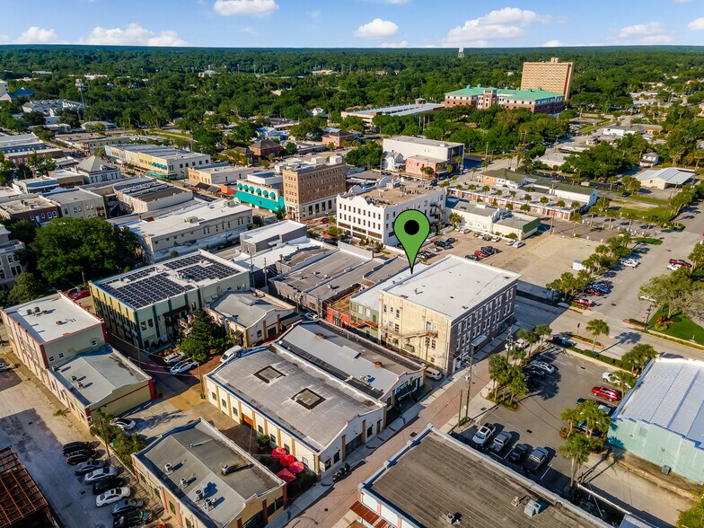 More Photos Of 114 S Woodland Blvd, Deland Storefront For Sale