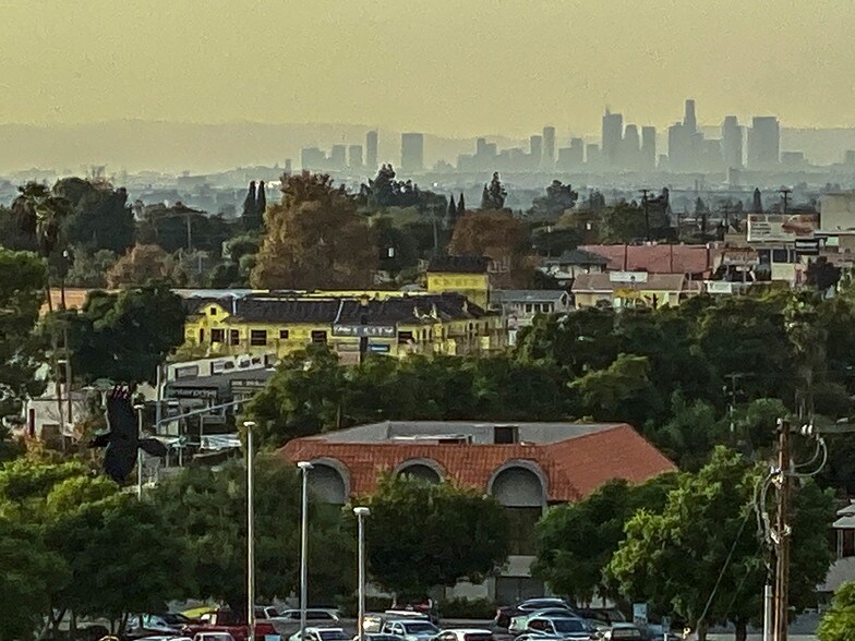 More Photos Of 15111 Whittier Blvd, Whittier Medical For Lease