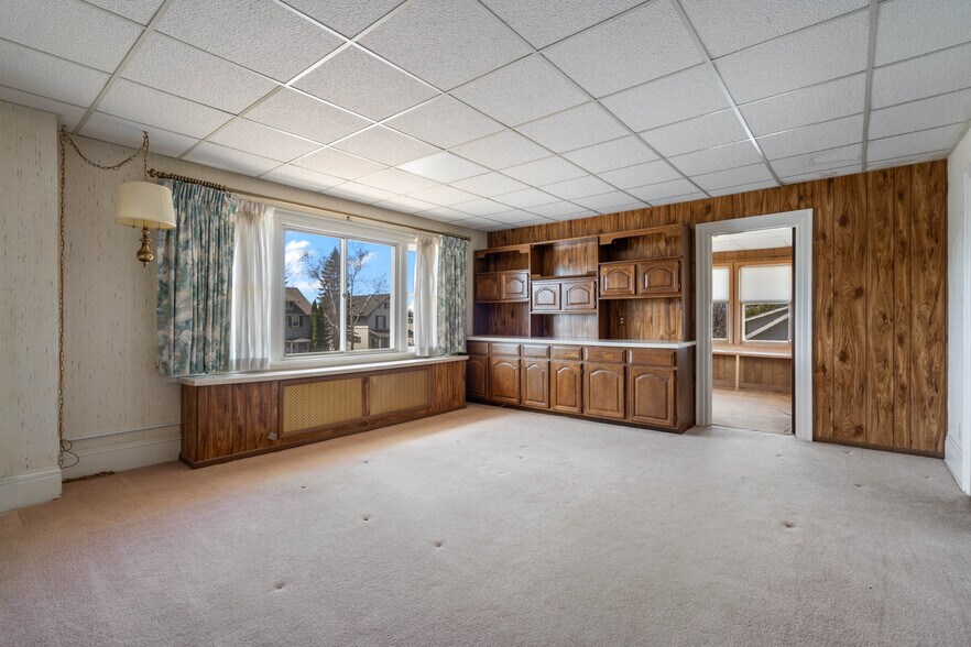 More Photos Of 1209 E 5th St, Superior Multifamily For Sale