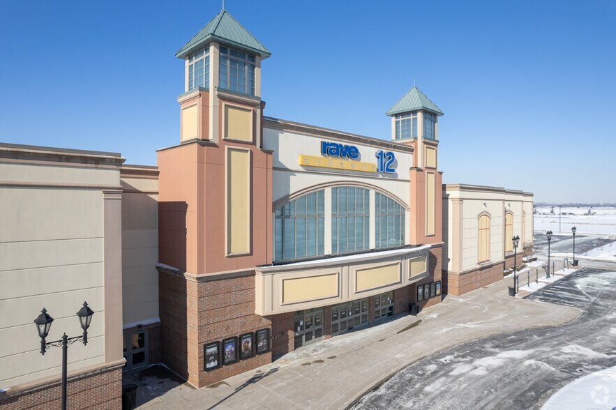 More Photos Of 3210-3290 Levis Commons Blvd, Perrysburg Unknown For Lease