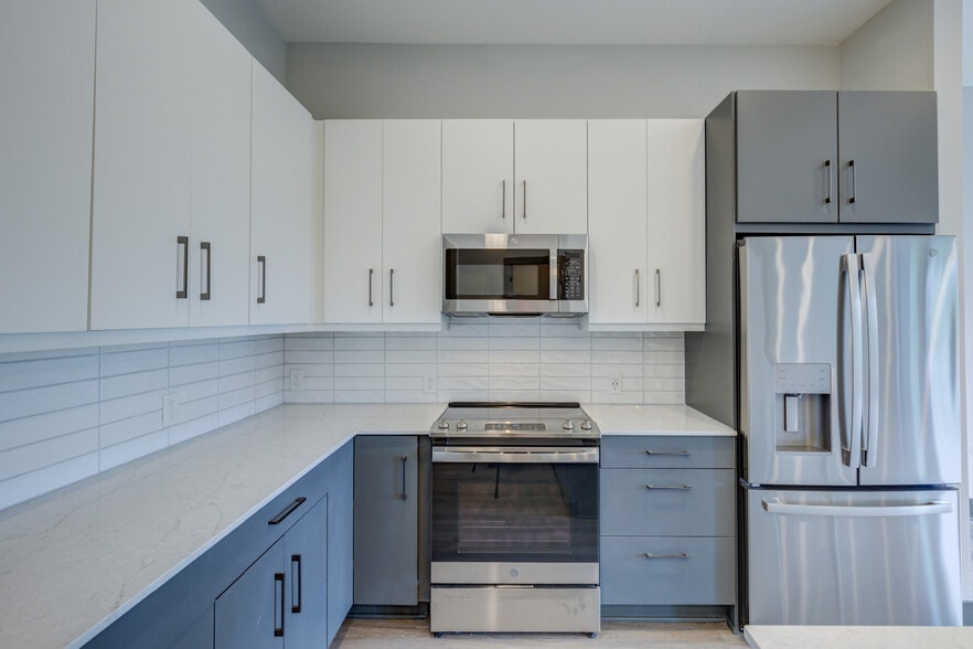 More Photos Of 352 S Walker St, Cary Apartments For Lease