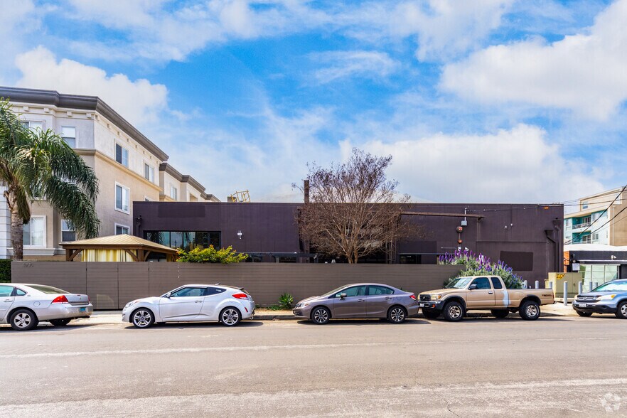 More Photos Of 13335 Maxella Ave, Marina Del Rey Loft Creative Space For Lease