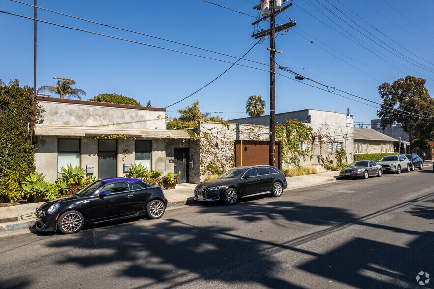 More Photos Of 612-624 Hampton Dr, Venice Loft Creative Space For Lease