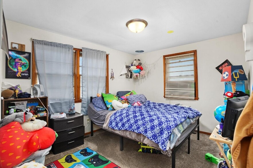 More Photos Of 1104 2nd St SE, Minot Apartments For Sale