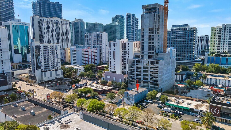 More Photos Of 232 SW 8th St, Miami Medical For Sale