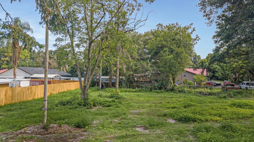 More Photos Of 1202 S Walker St, Plant City Land For Sale
