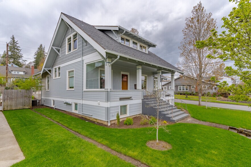 More Photos Of 1705 Commercial St SE, Salem Office Residential For Sale