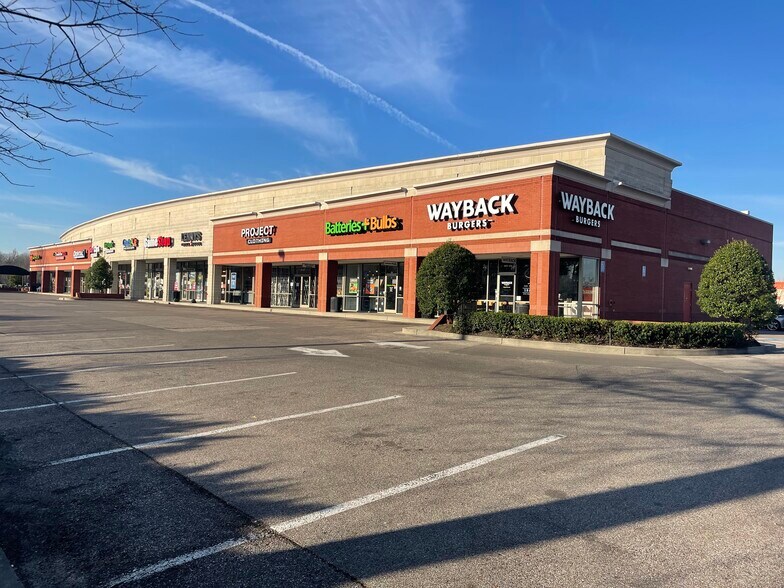 More Photos Of 465 N Germantown Pky, Cordova Unknown For Lease