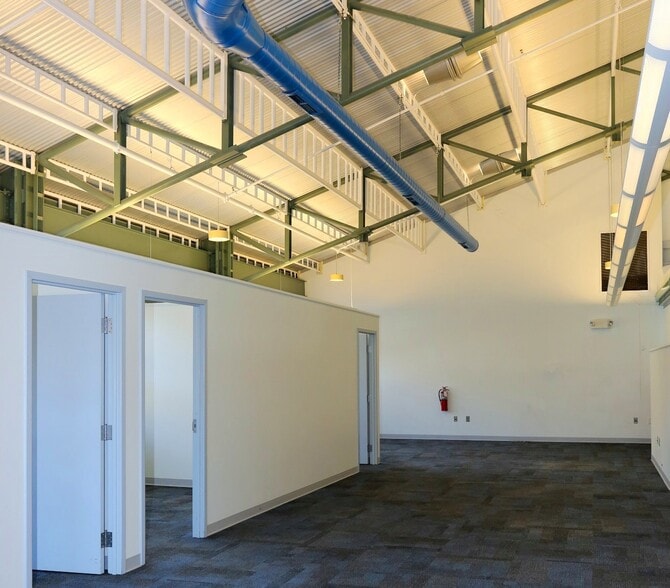 More Photos Of 811 Camp Horne Rd, Pittsburgh Loft Creative Space For Sale