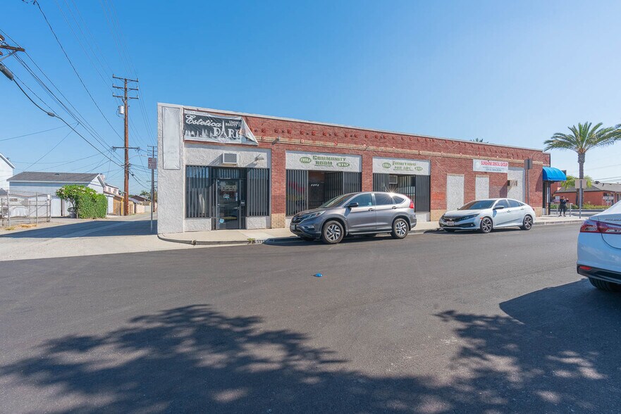 More Photos Of 2313 S Atlantic Blvd, Commerce Freestanding For Lease