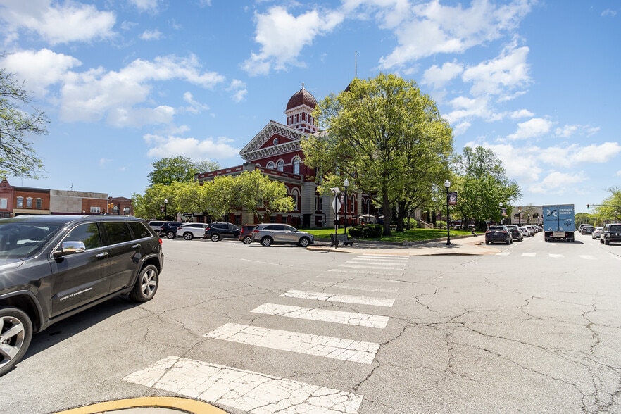 More Photos Of 118 W Clark St, Crown Point Office Residential For Sale