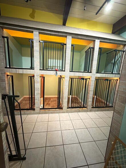 More Photos Of 1334 13th St, Columbus Freestanding For Lease