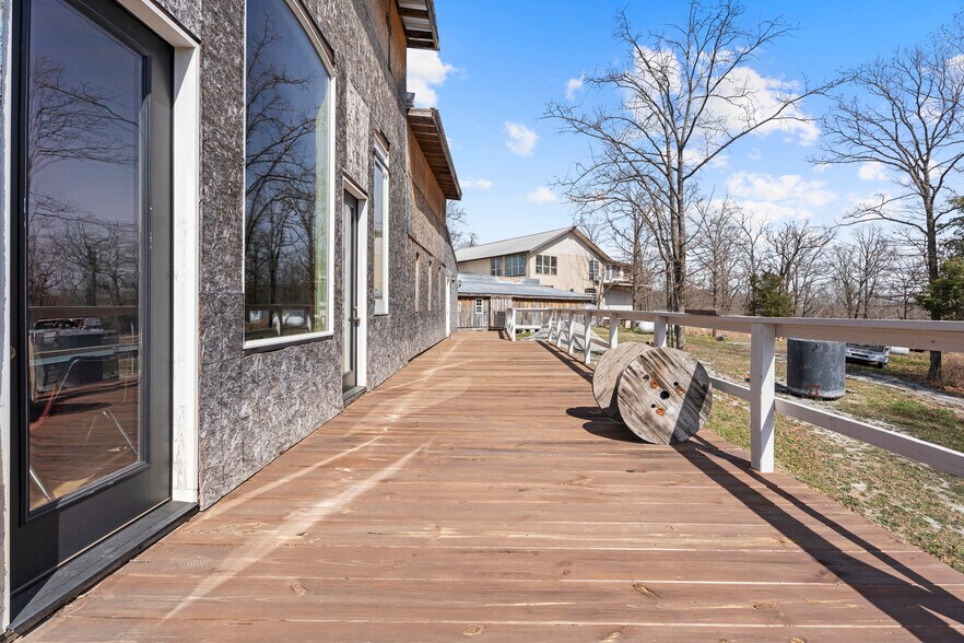 More Photos Of 40082 County Road 591, Jay Apartments For Sale