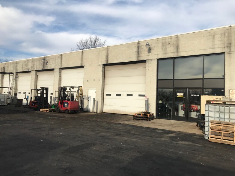 More Photos Of 742 Ashland Ave, Folcroft Warehouse For Lease