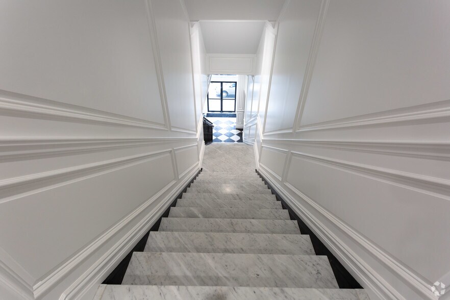 More Photos Of 111 Washington St, Paterson Medical For Lease