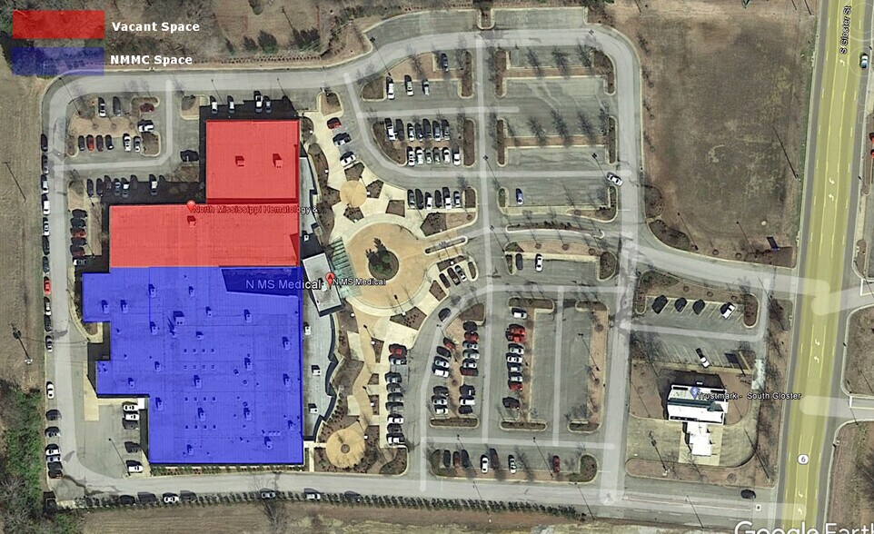 More Photos Of 961 S Gloster St, Tupelo Hospital For Lease