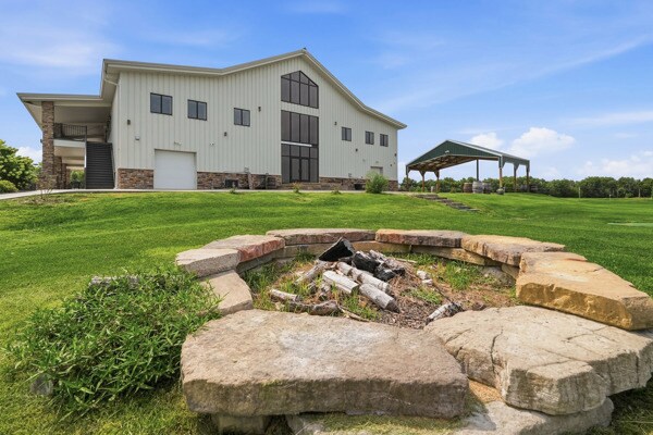 More Photos Of 1616 Oil Well Rd, Jefferson City Golf Course Driving Range For Sale