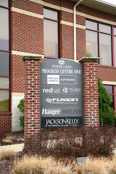 More Photos Of 45 Professional Pl, Bridgeport Office For Lease