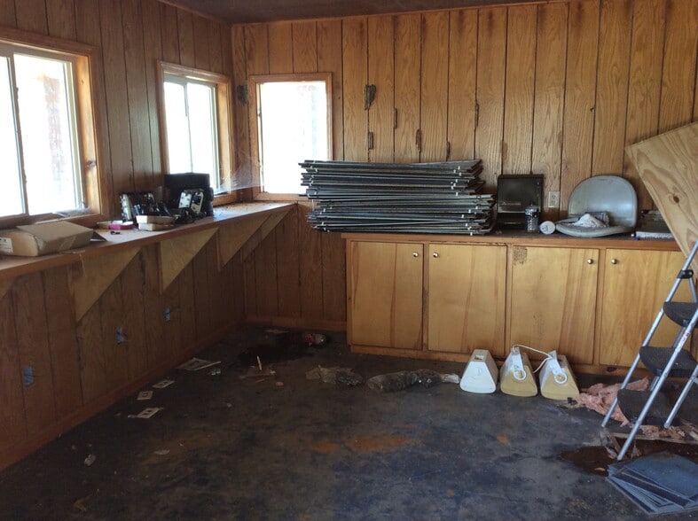 More Photos Of 2639 S Forest Ave, Luverne Amusement Park For Sale