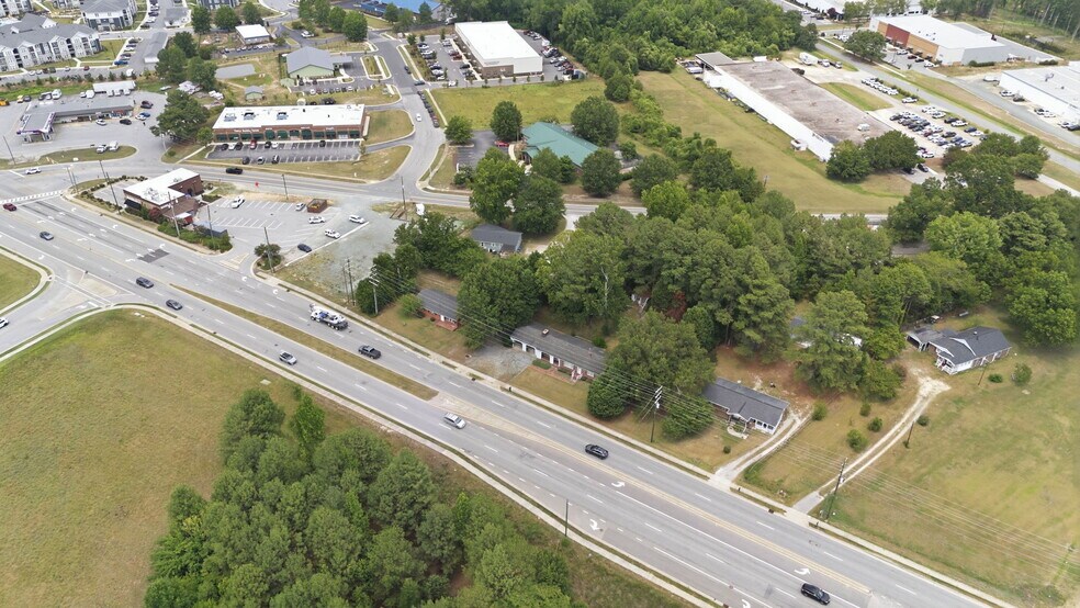 More Photos Of 2028 N Broad St, Fuquay Varina Land For Sale