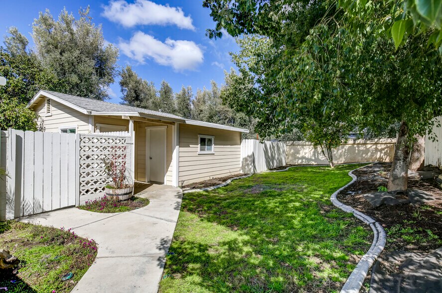 More Photos Of 2371 Mentone Ave, Mentone Apartments For Sale